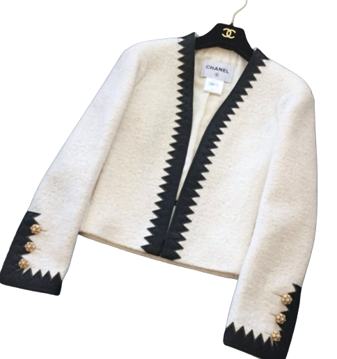 Preowned Chanel Ad Campaign Salzburg Collection White Tweed Jacket Size 42 wool