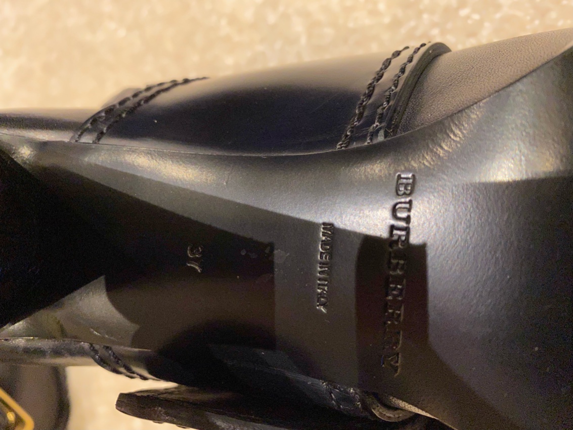 Preowned Burberry Portesham Buckle 110mm Pumps Size 37 Black leather