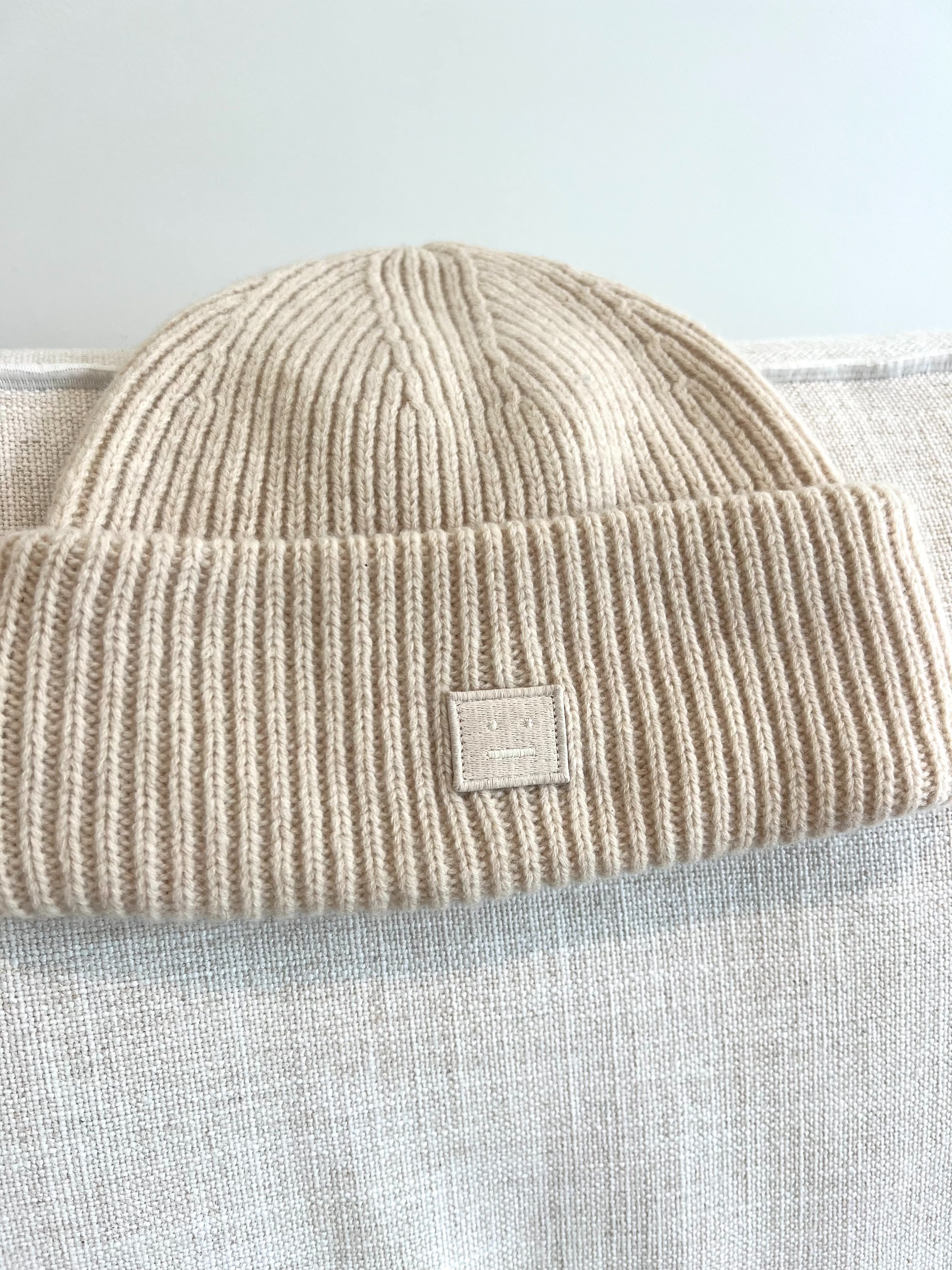 Preowned Acne Studios Cream Ribbed Beanie wool