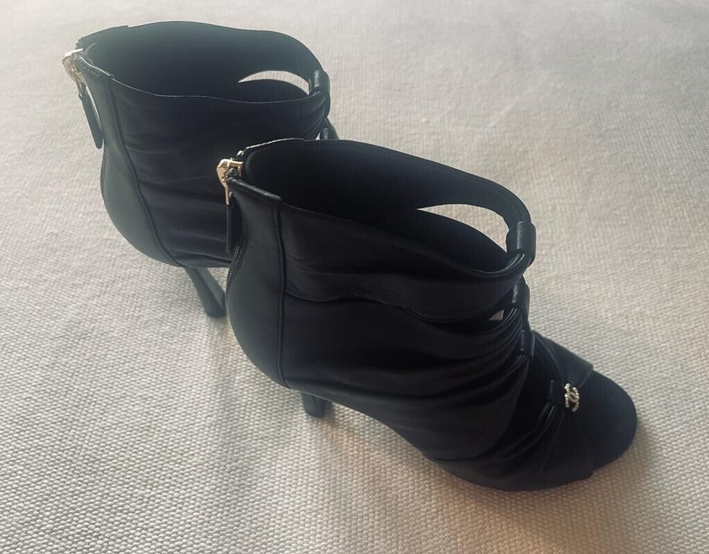 Chanel Black ruched leather heeled booties Size 395