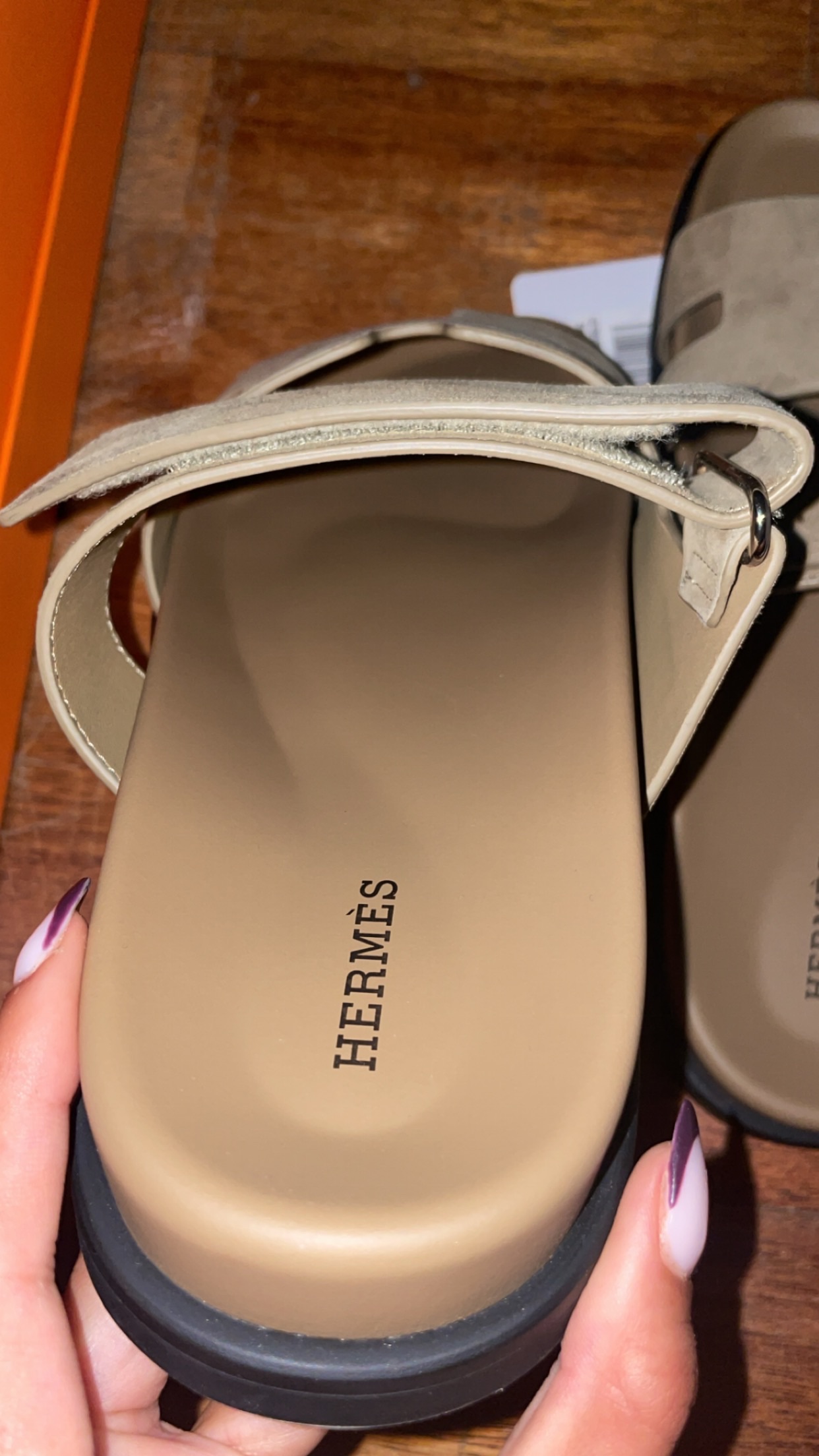 Men's Hermes Beige Suede Chypre Sandals Size 425 Beige camel brown suede rubber bottoms