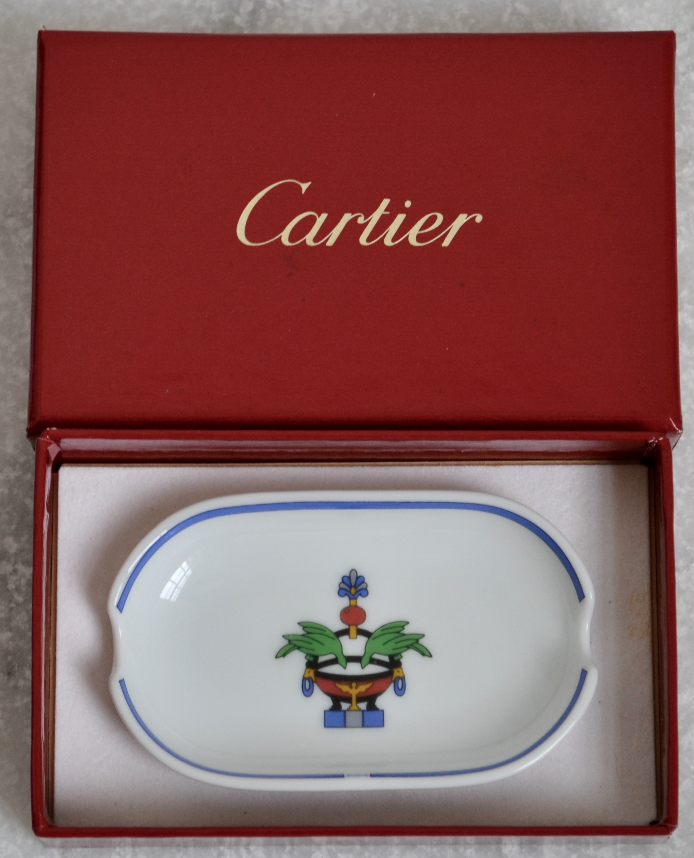 Men's Preowned Cartier La Maison Venitienne porcelain ashtray white/multi