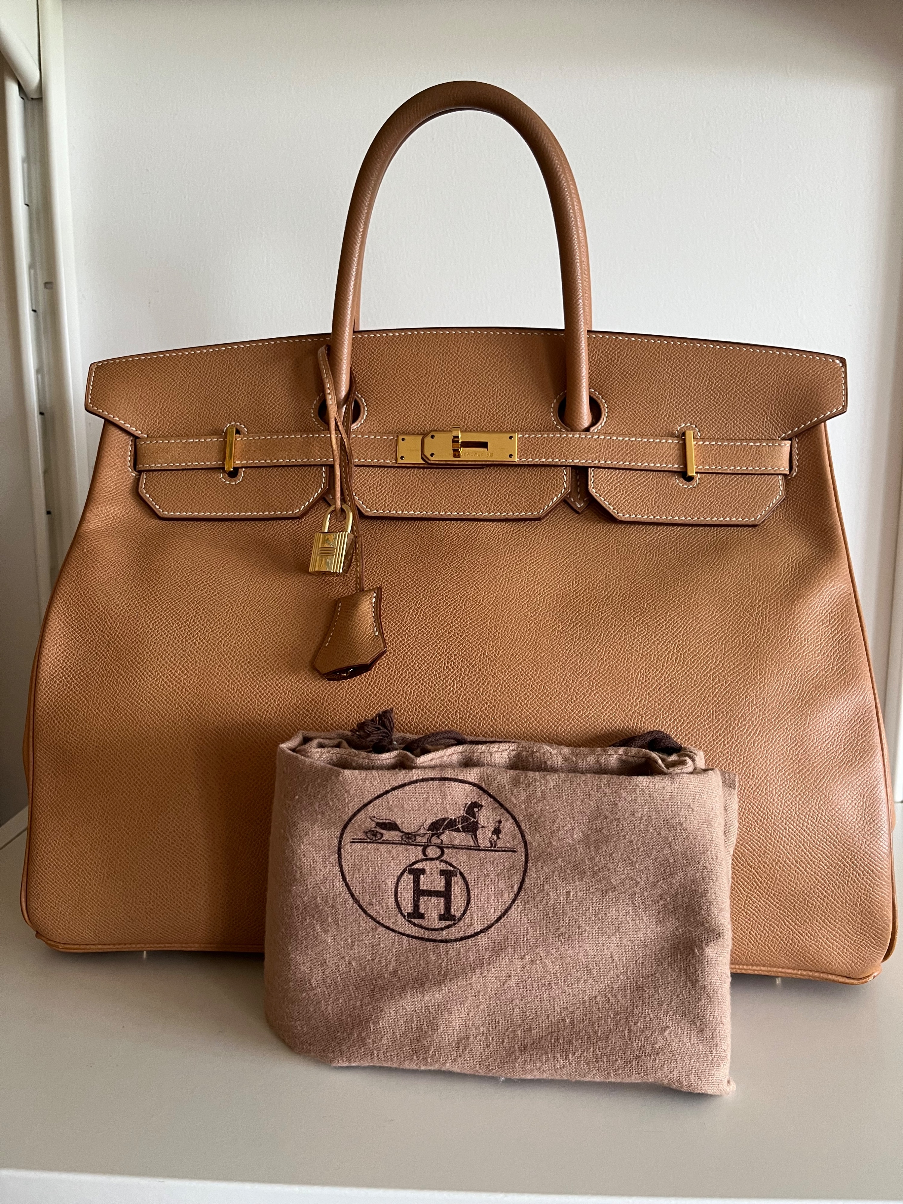 Preowned Hermes Vintage Gold Courchevel Birkin 40 GHW Size L Natural leather