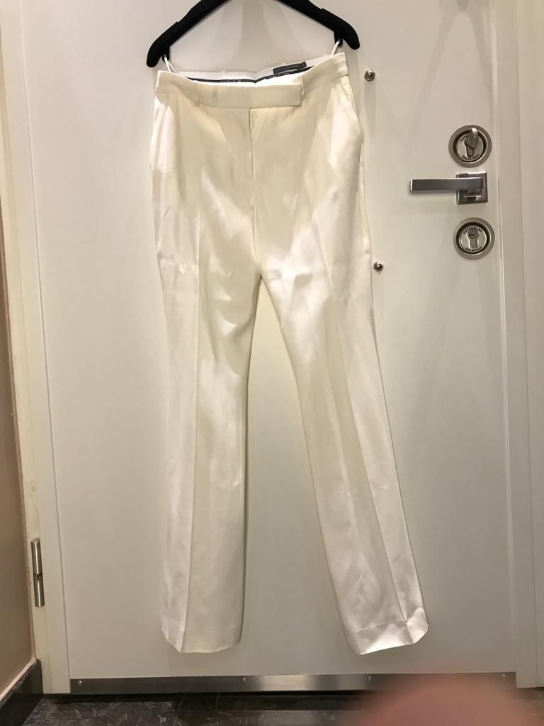 Preowned Alexander McQueen Ivory Crepe Crease Front Tailored Trousers Size XS Ecru acetate