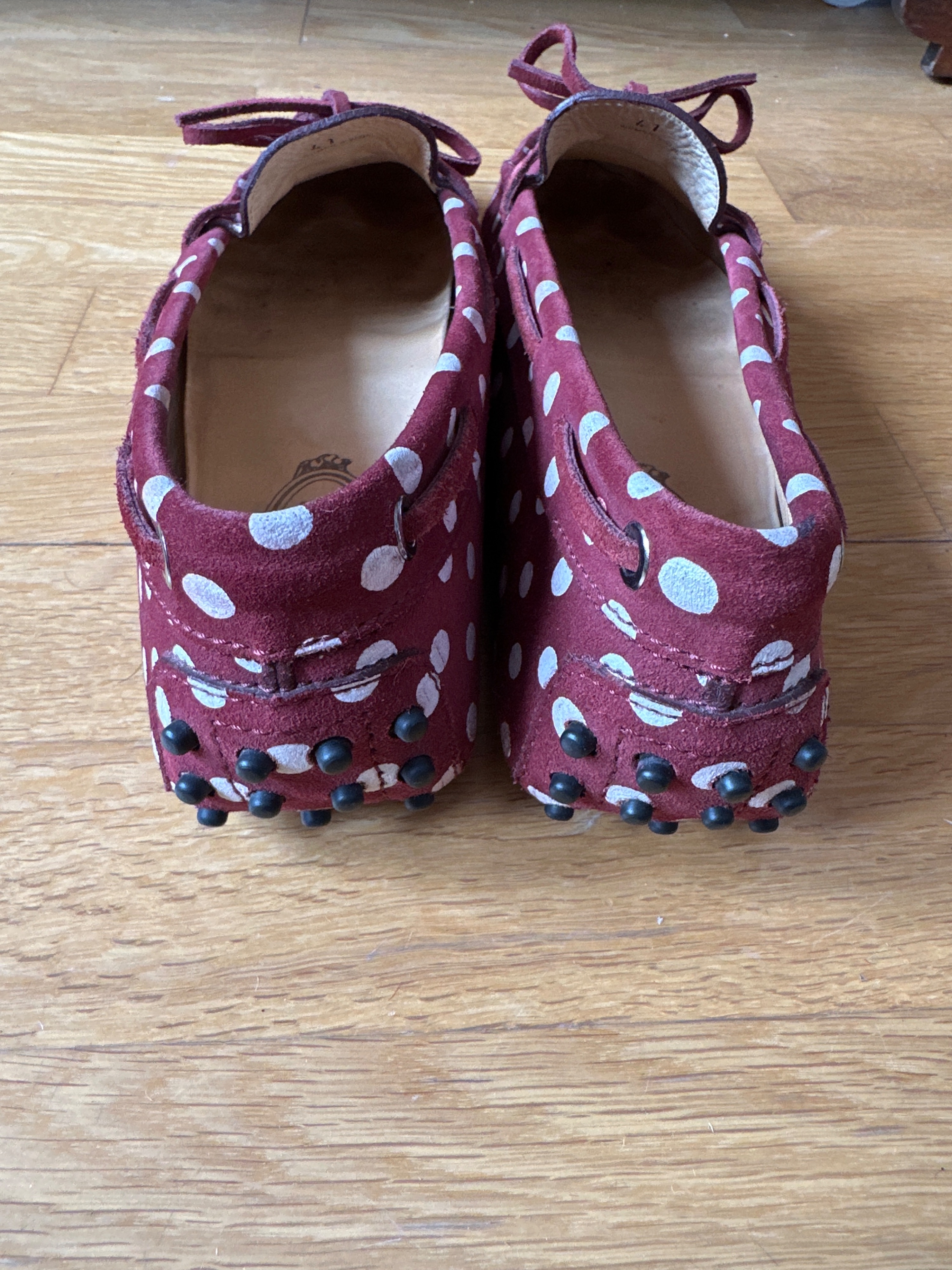 Preowned Polka Dot Suede Driving Mocassins Size 41 Dark red and burgundy