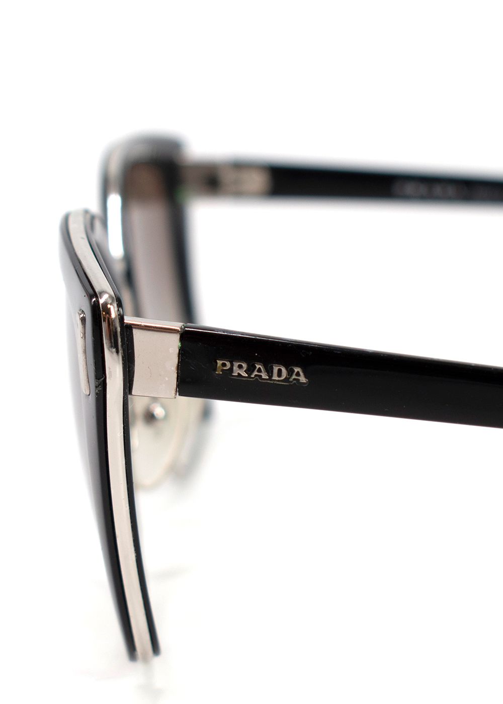 Preowned Prada Black Cat-eye Sunglasses metal