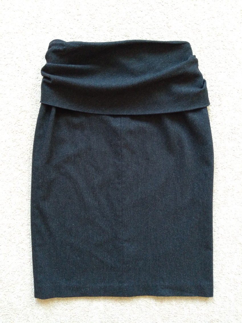 Preowned MaxMara foldover skirt Size XS Grey wool