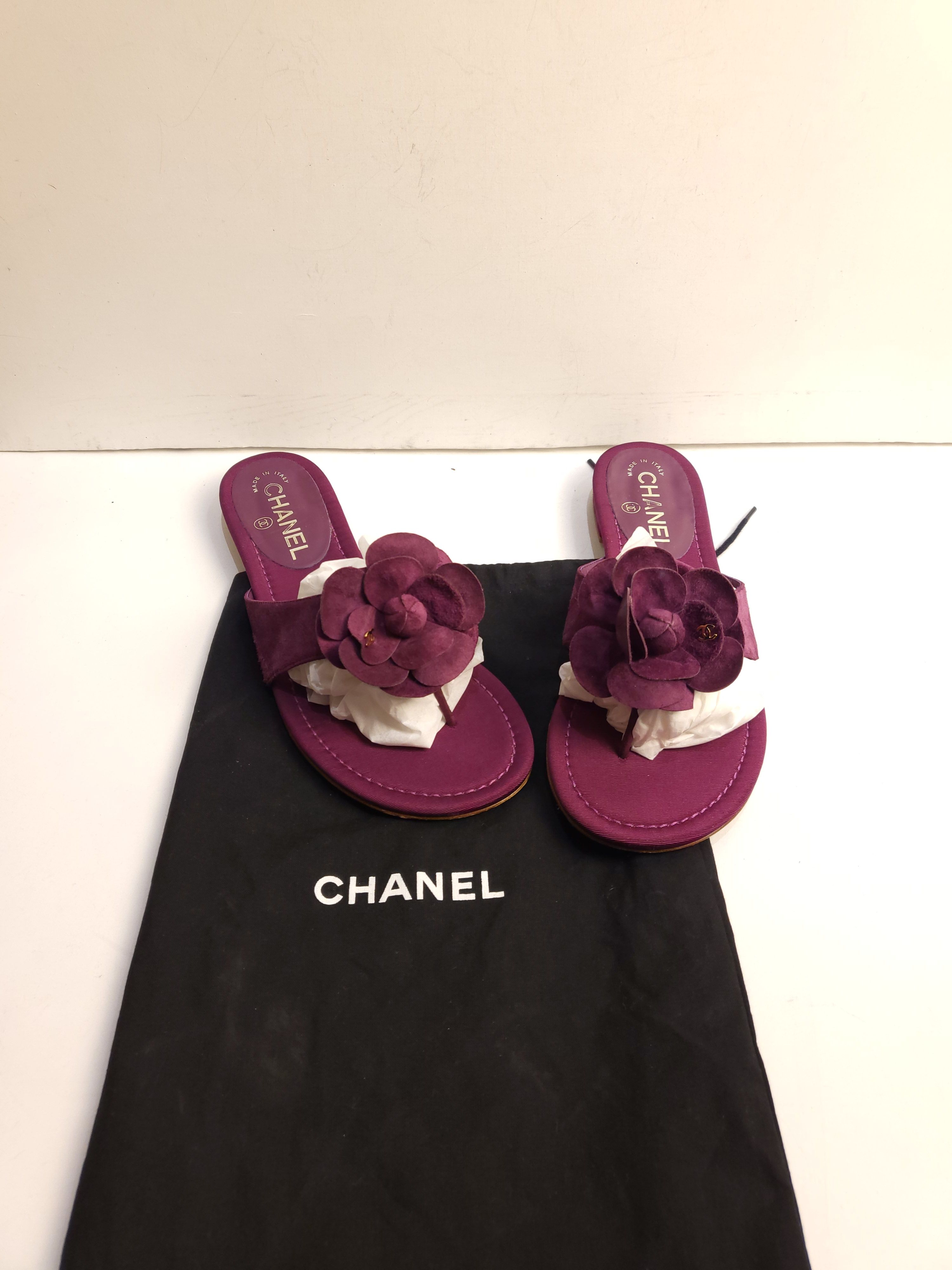 Preowned Chanel Suede Camellia Slides Size 375 Other