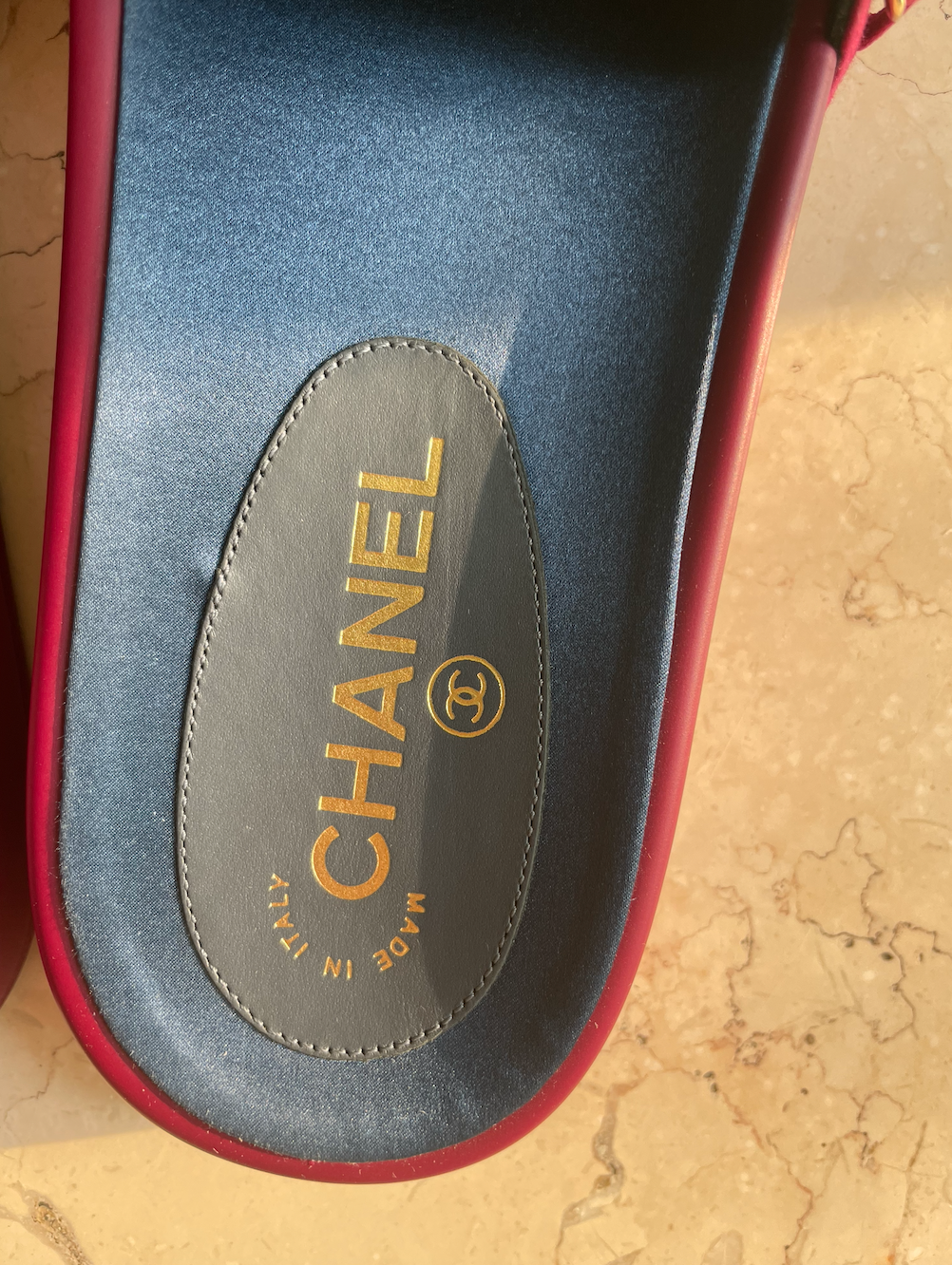 Preowned Chanel Red Tropiconic Chain Slides Size 40 Red/Black/Gold silk/rubber