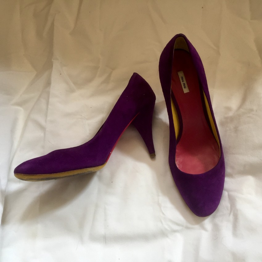 Preowned Miu Miu Purple Suede Pumps Size 375