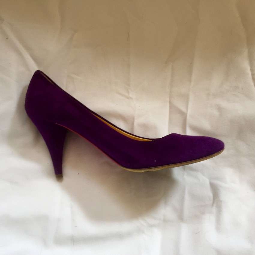 Preowned Miu Miu Purple Suede Pumps Size 375