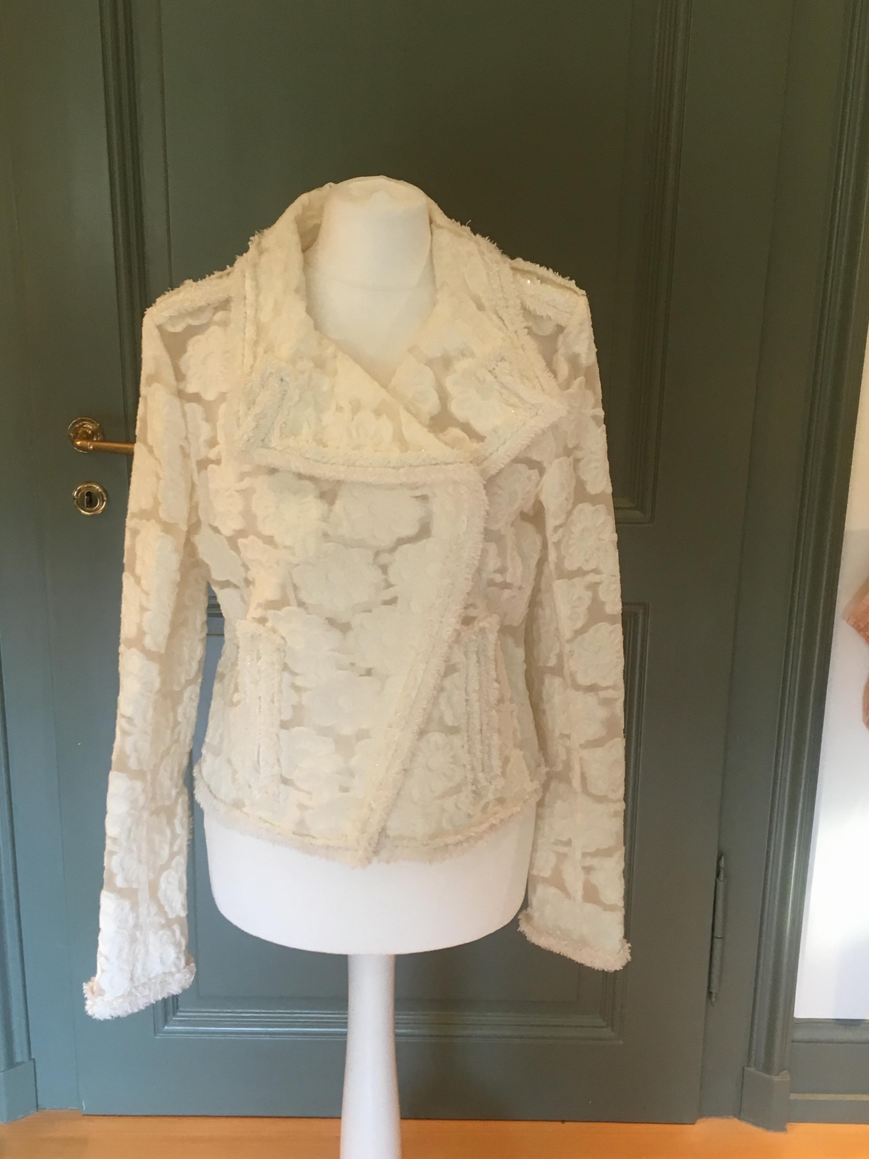 Chanel White Lace Asymmetric Jacket Size S cotton