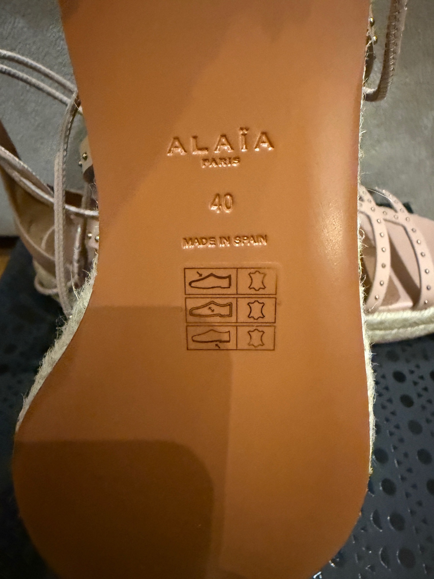 Alaia Pink Lace Up Sandals Size 40 Nude leather/canvas