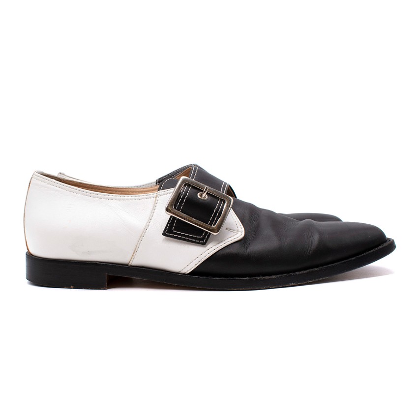 Preowned Manolo Blahnik White  Black Leather Buckled Slip-On Shoes Size 40 Black  White