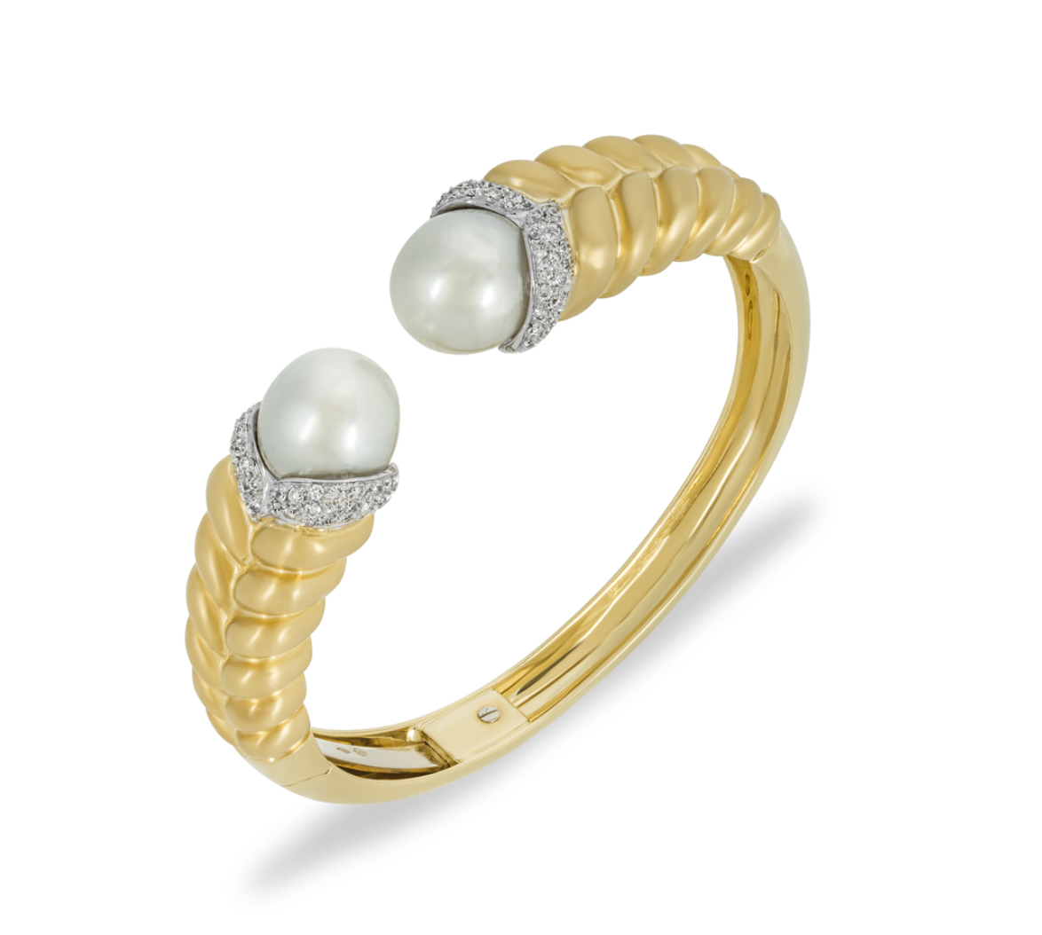 Preowned Bespoke 18kt Yellow Gold Diamond  Pearl Open Bangle k yellow gold/pearls/diamonds