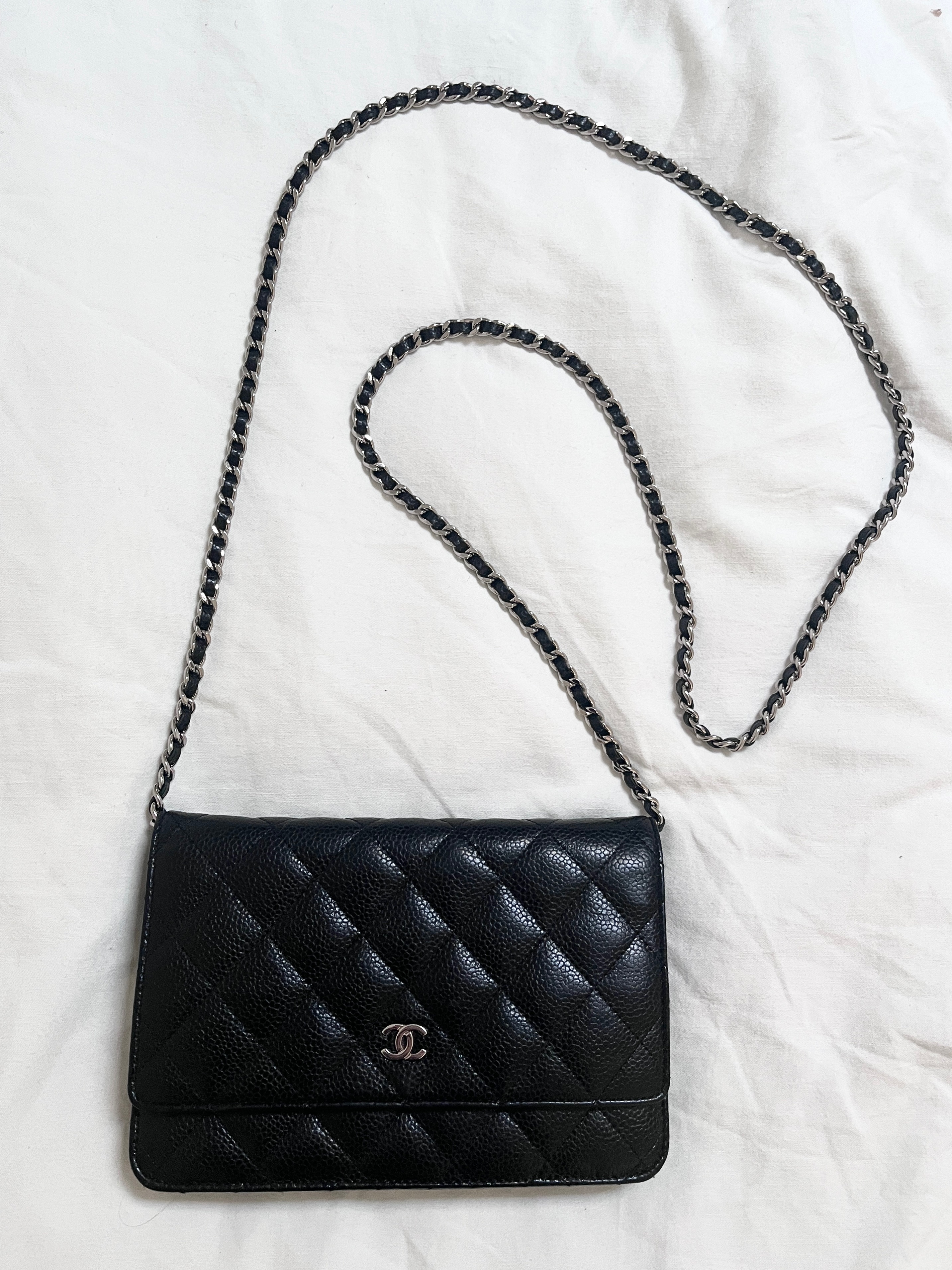 Preowned Chanel Black Caviar Leather Classic Wallet on Chain Size S