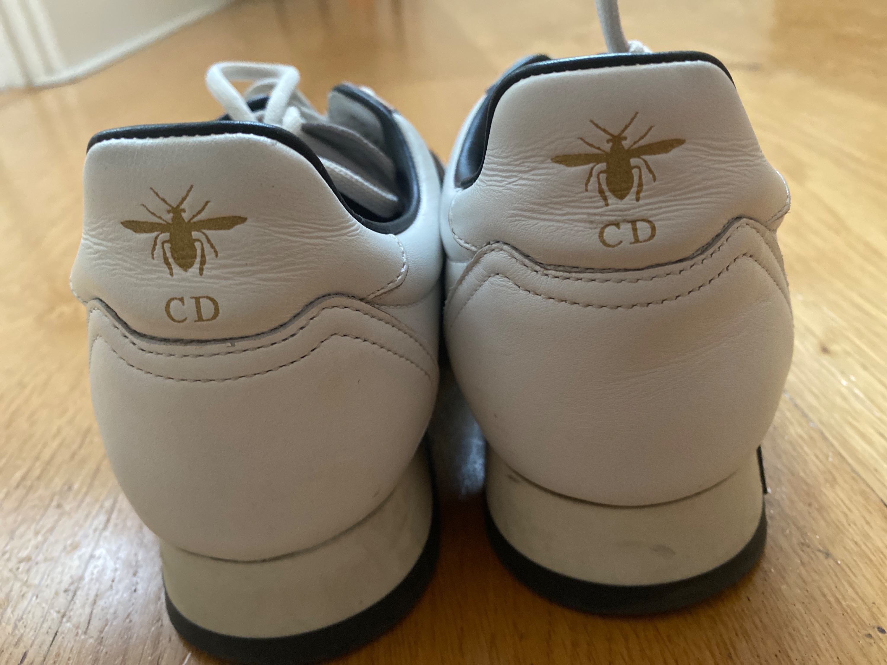 Preowned Dior White Diorun Sneakers Size 365 leather