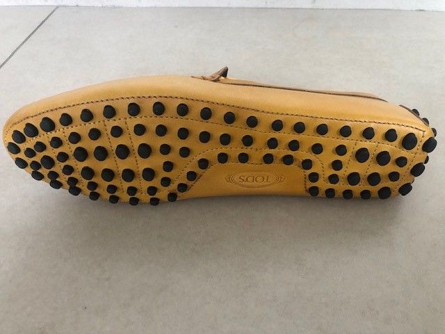 Men's Suede Penny Loafers Size 405 yellow