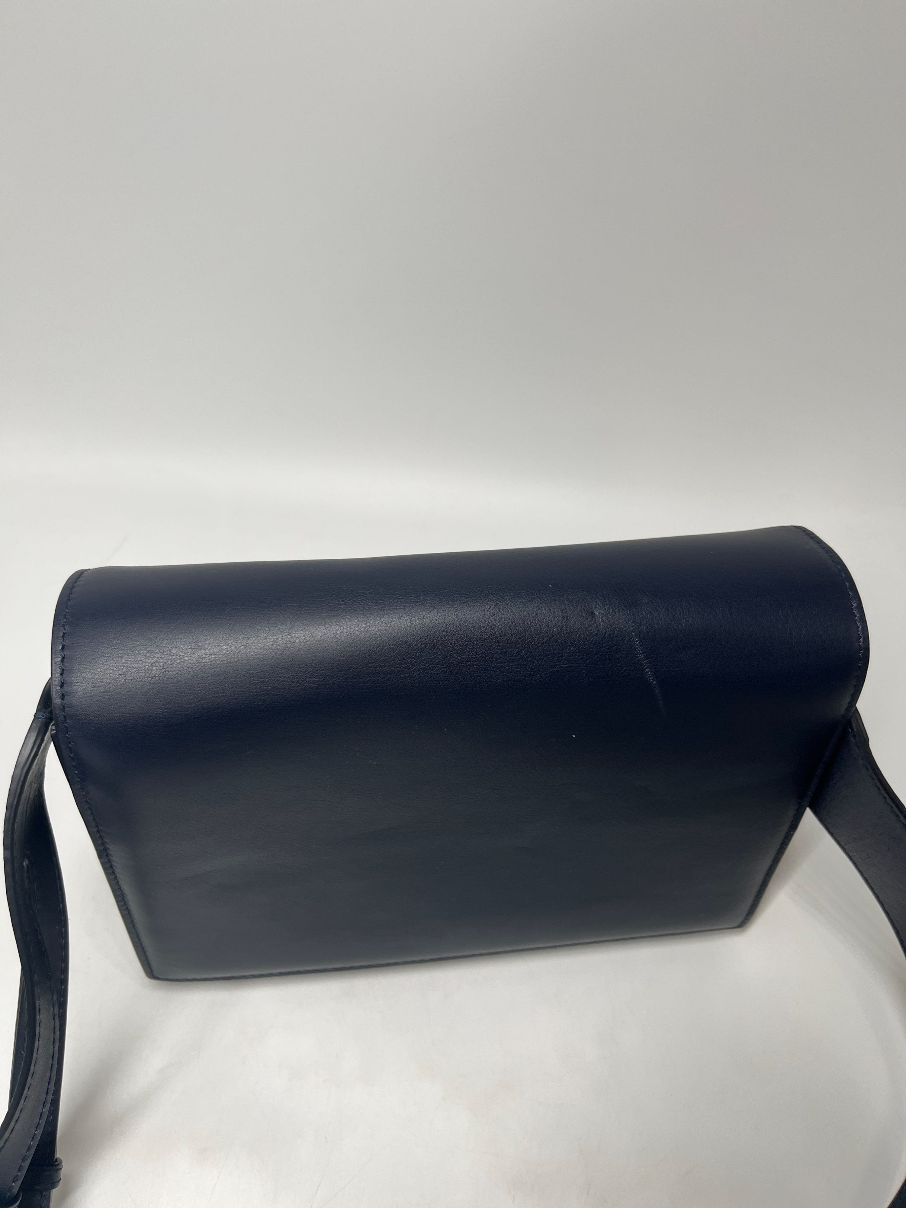 Giuliva Heritage Navy Leather Caccetta Bag