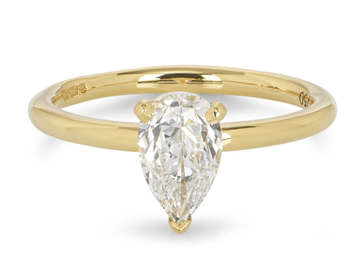 Preowned 18kt Yellow Gold Pear Cut Diamond Engagement Ring - Size 53