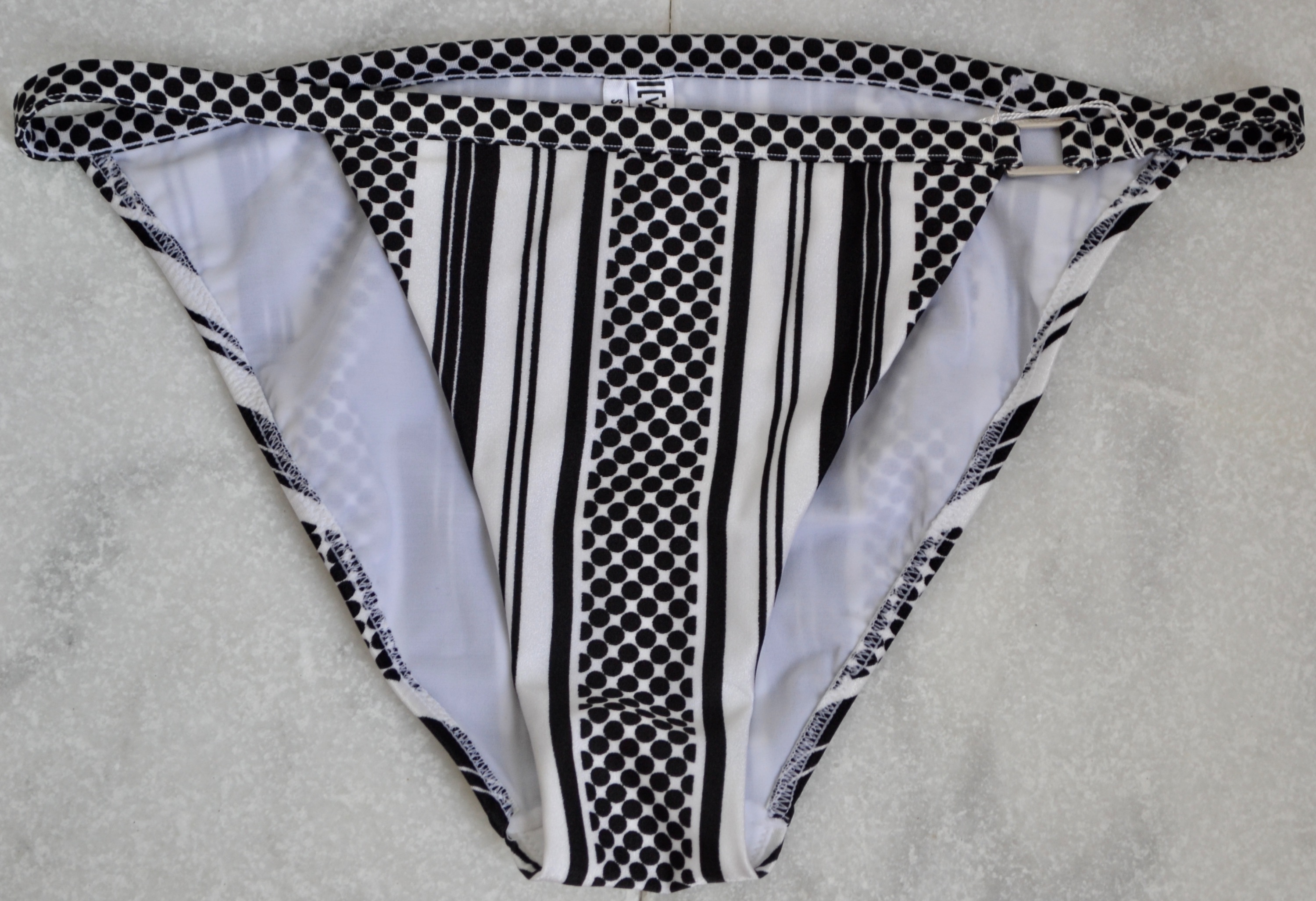 Wolford Black  White Bikini Bottoms Size M black and white polyamide blend