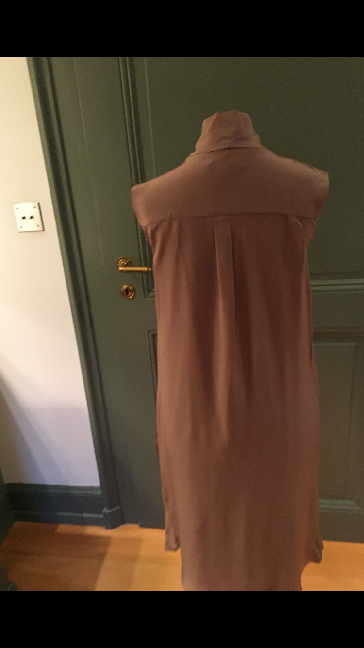 Preowned Belstaff Silk Sleeveless Pussybow Dress Size XS Beige/Nude