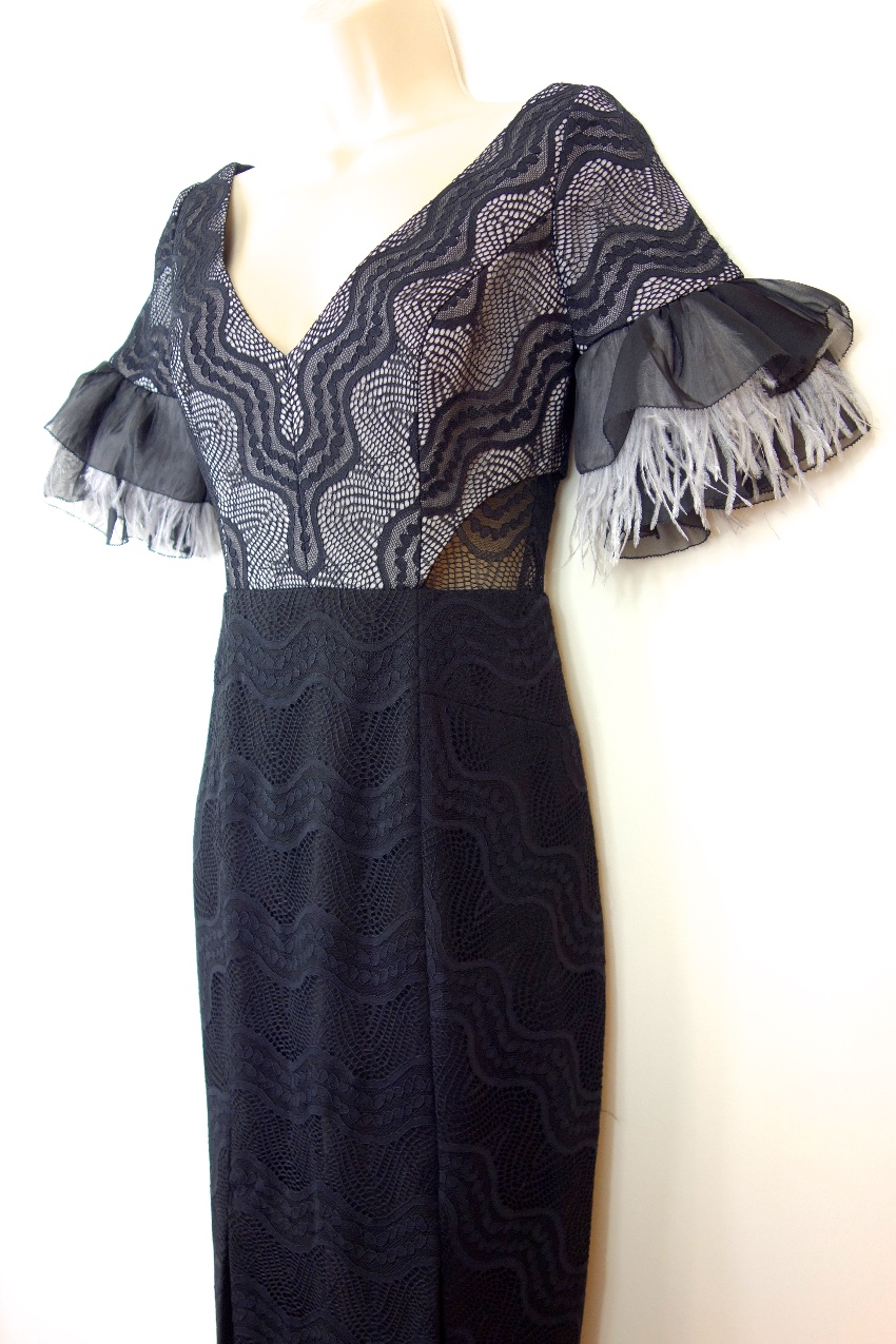 Preowned Three Floor Feather Trimmed Stretch Fitted Dress Size XS Black polyester