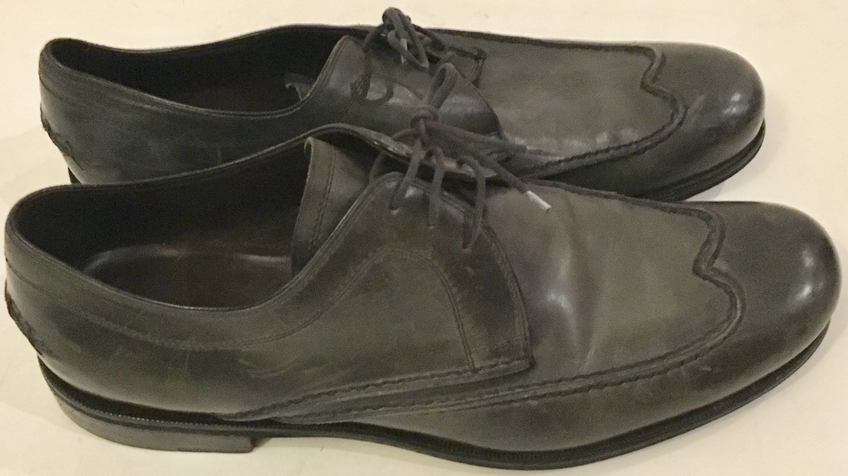 Preowned Bottega Veneta  black mens brogues Size 425 leather