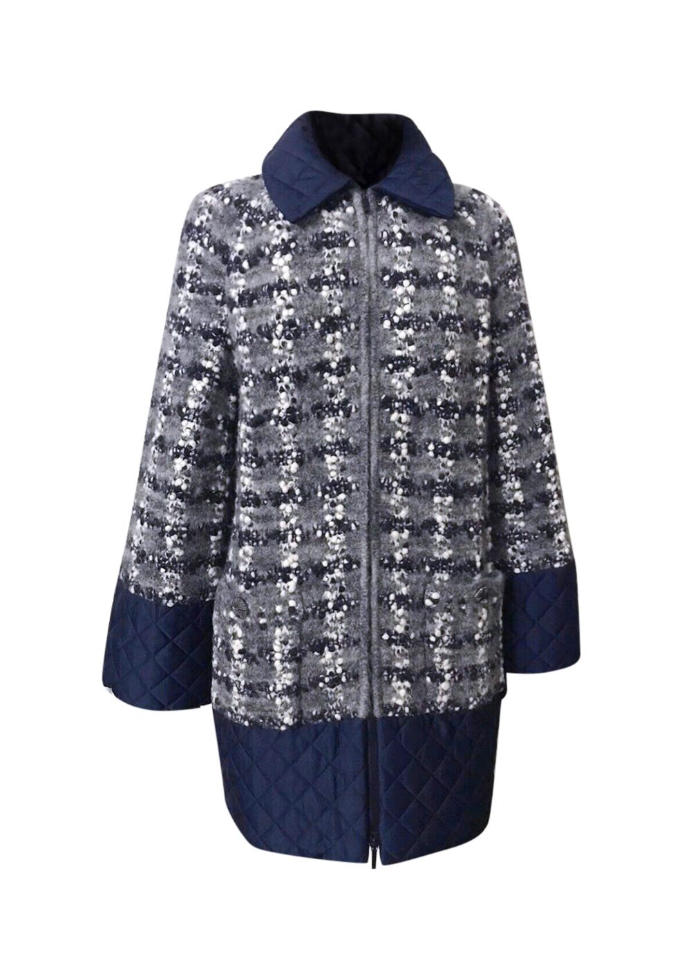 Preowned Chanel Grey Boucle Tweed Quilted Coat Size M