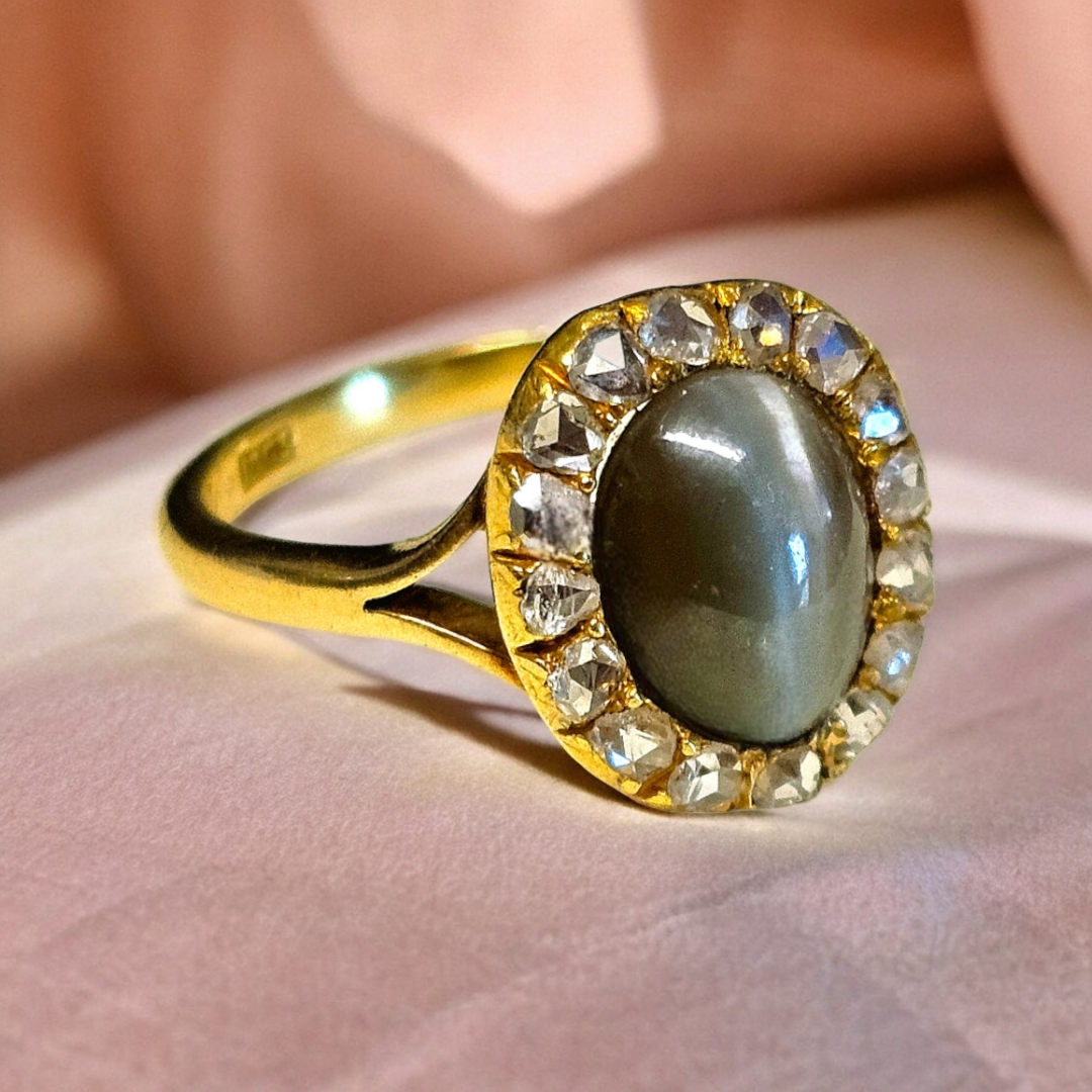 18ct Yellow Gold  Antique Chrysoberyl  Diamond Ring