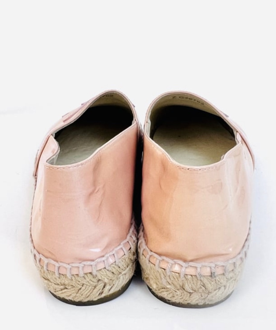 Preowned Chanel Pink Patent Leather CC Espadrilles Size 40 Beige