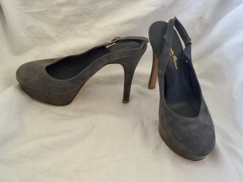 Preowned Gianvito Rossi Grey Suede Slingback Sandals Size 36