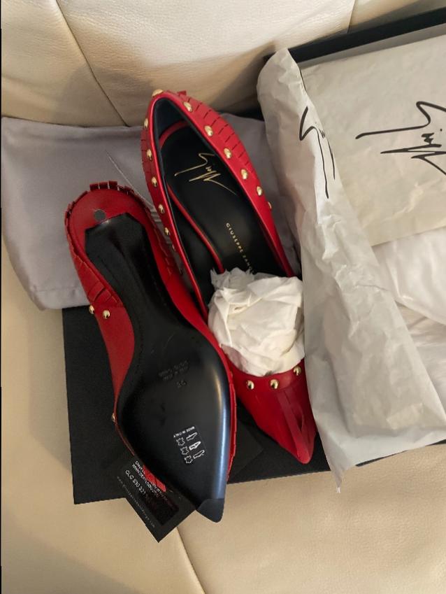 Giuseppe Zanotti Red Fringed Studded Pumps Size 36 leather