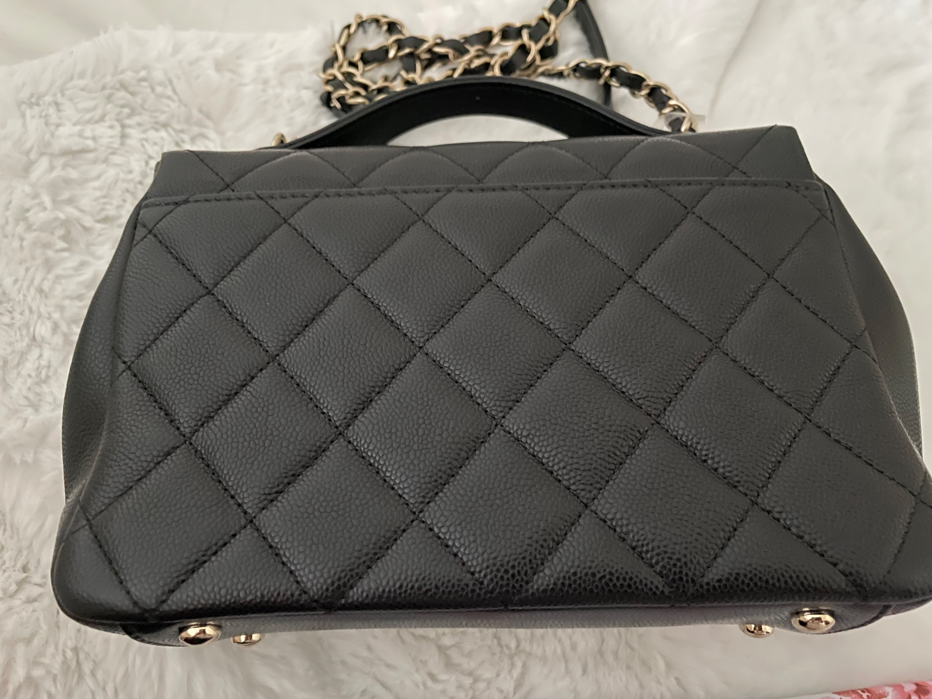 Preowned Chanel Black Caviar Leather Business Affinity Bag Size S