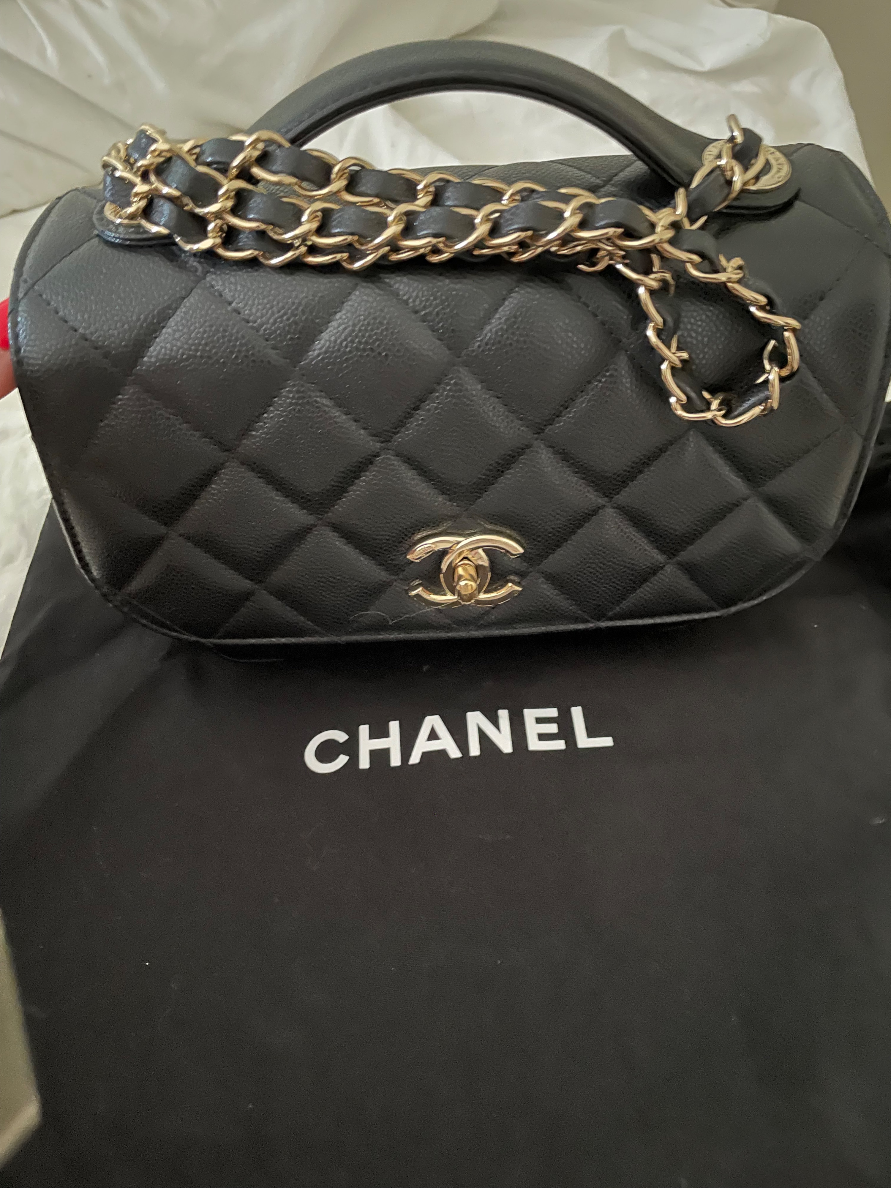 Preowned Chanel Black Caviar Leather Business Affinity Bag Size S