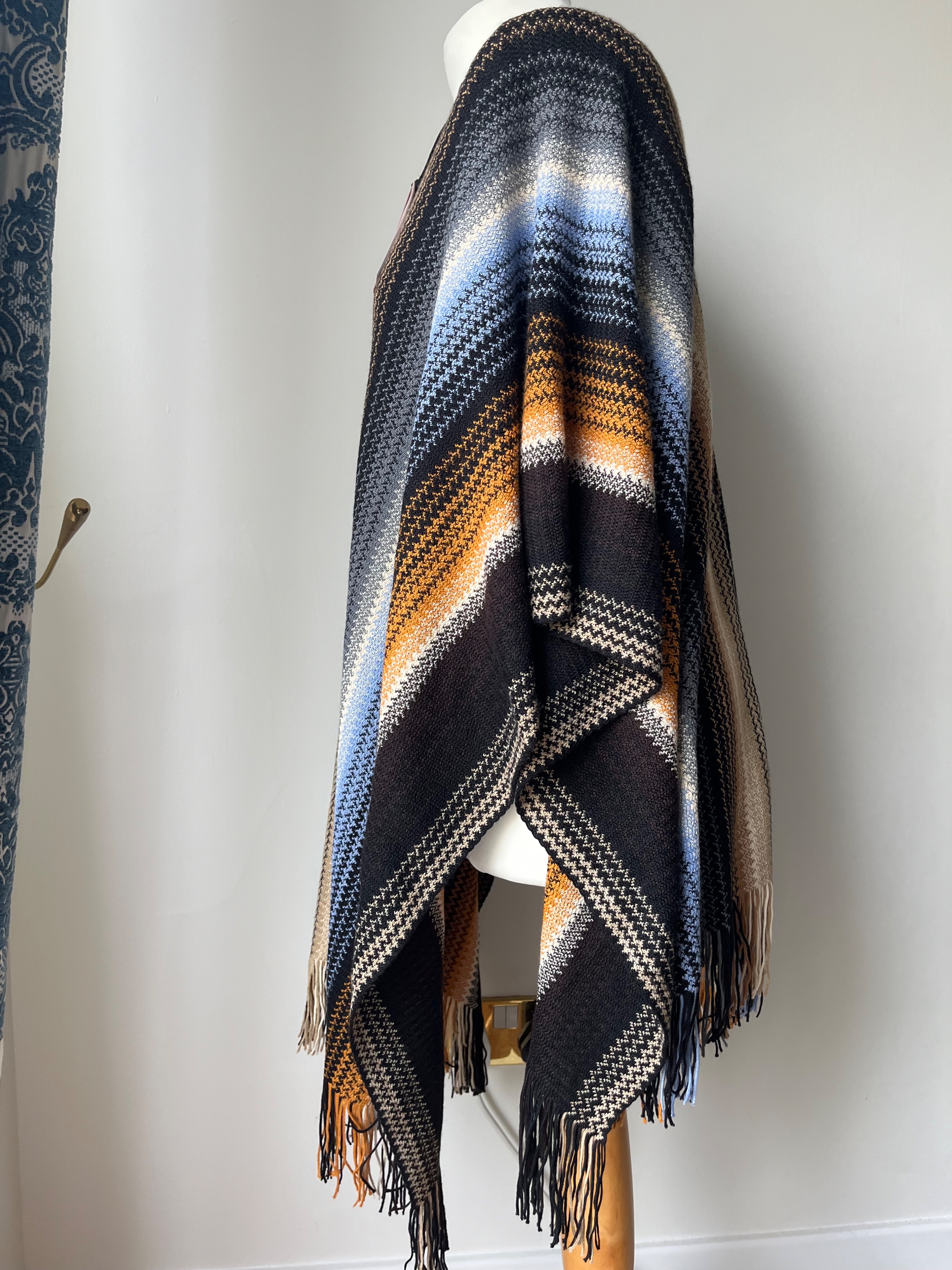 Missoni Multicoloured Poncho Black wool