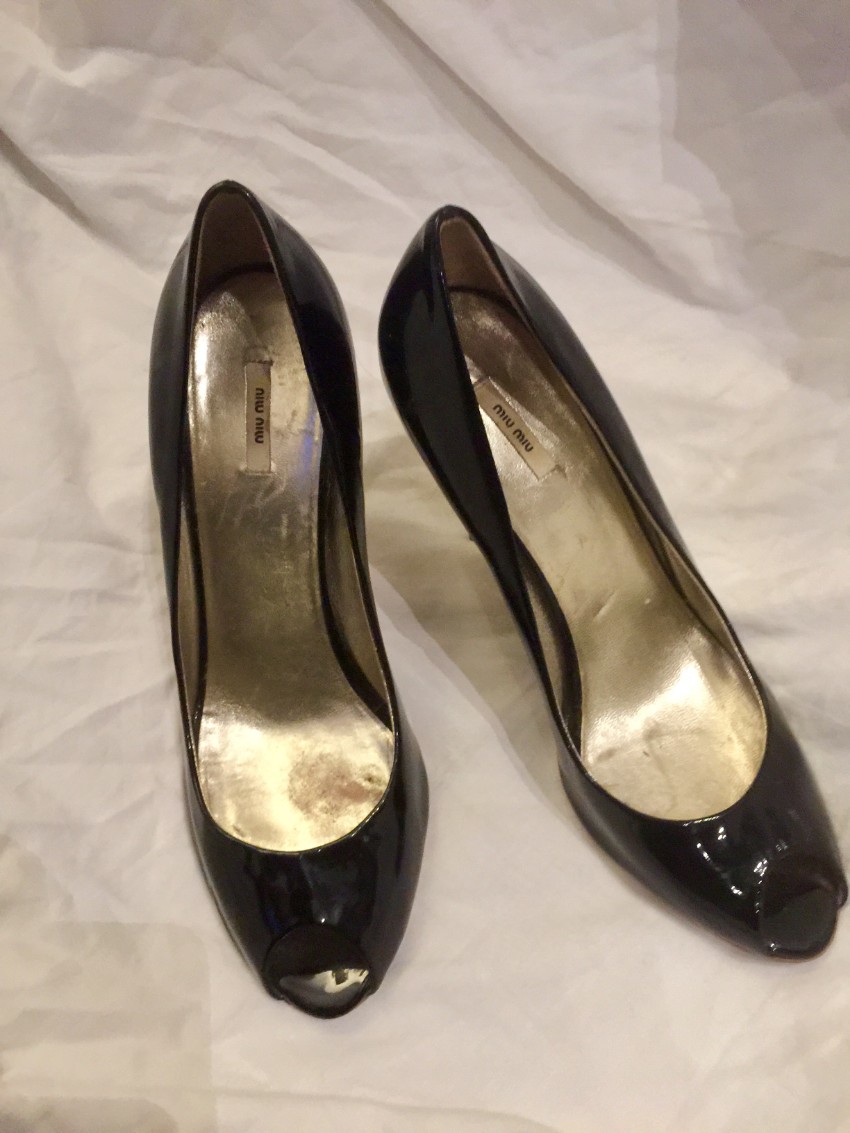 Preowned Miu Miu Peep-Toe Patent Pumps Size 38 Black leather