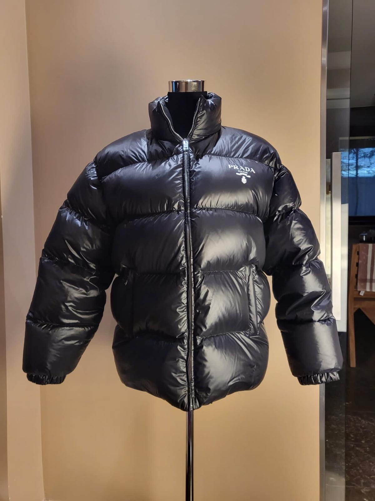 Preowned Prada Black Re-Nylon Puffer Coat Size S polyester