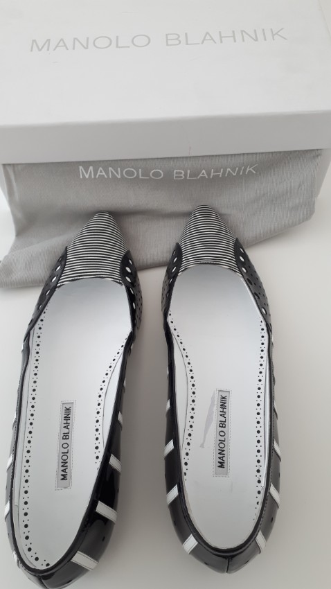 Preowned Manolo Blahnik Black  White Stripes Sinisa Flats Size 40 Tan/Brown leather