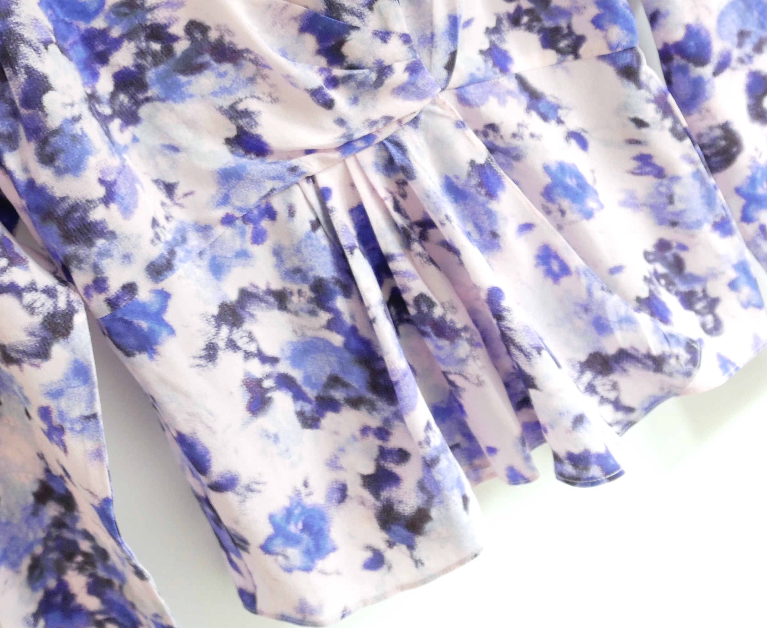 Isabel Marrant Lilac Blurred Floral Print Fidaje Blouse Size S Purple silk