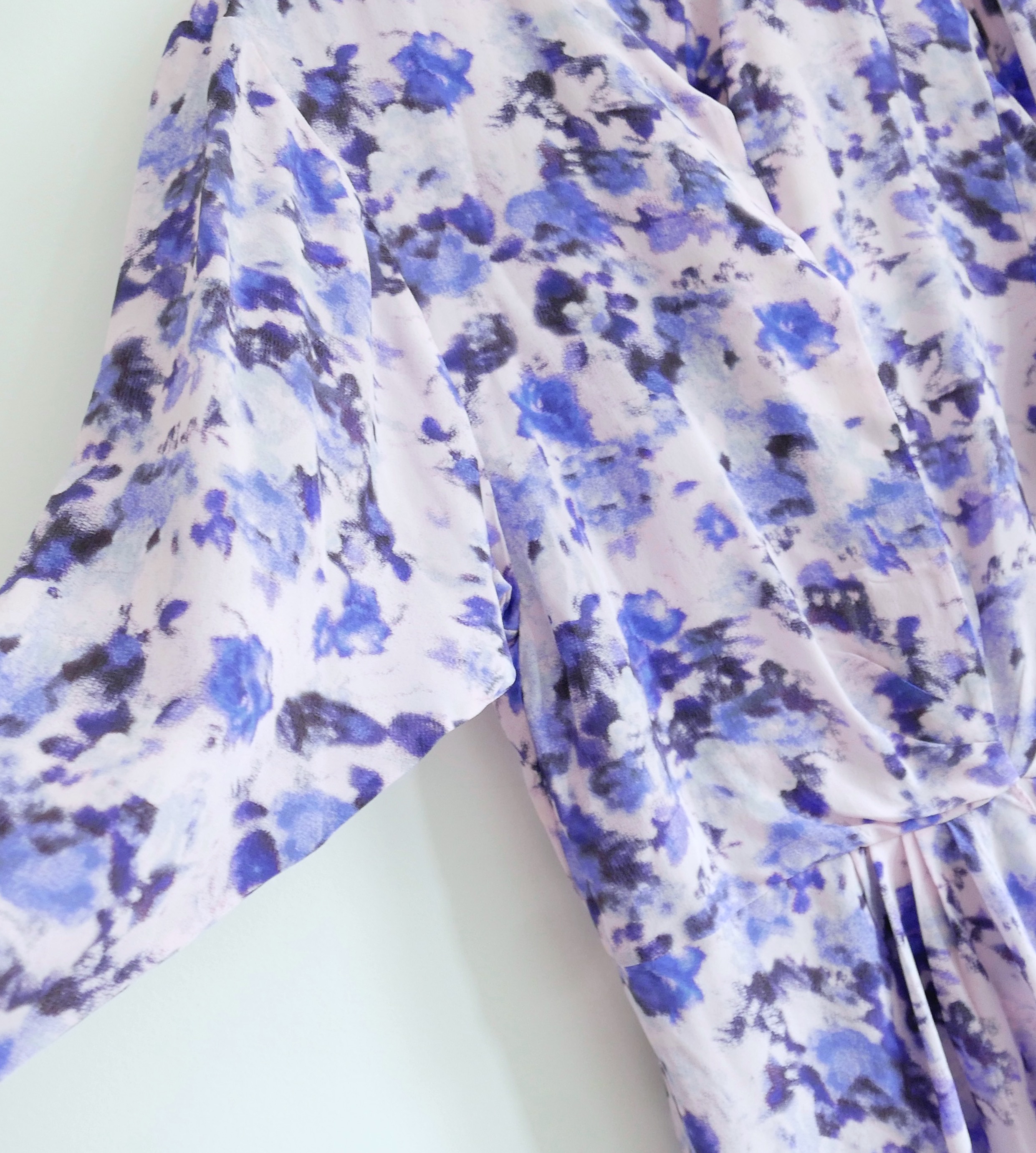 Isabel Marrant Lilac Blurred Floral Print Fidaje Blouse Size S Purple silk