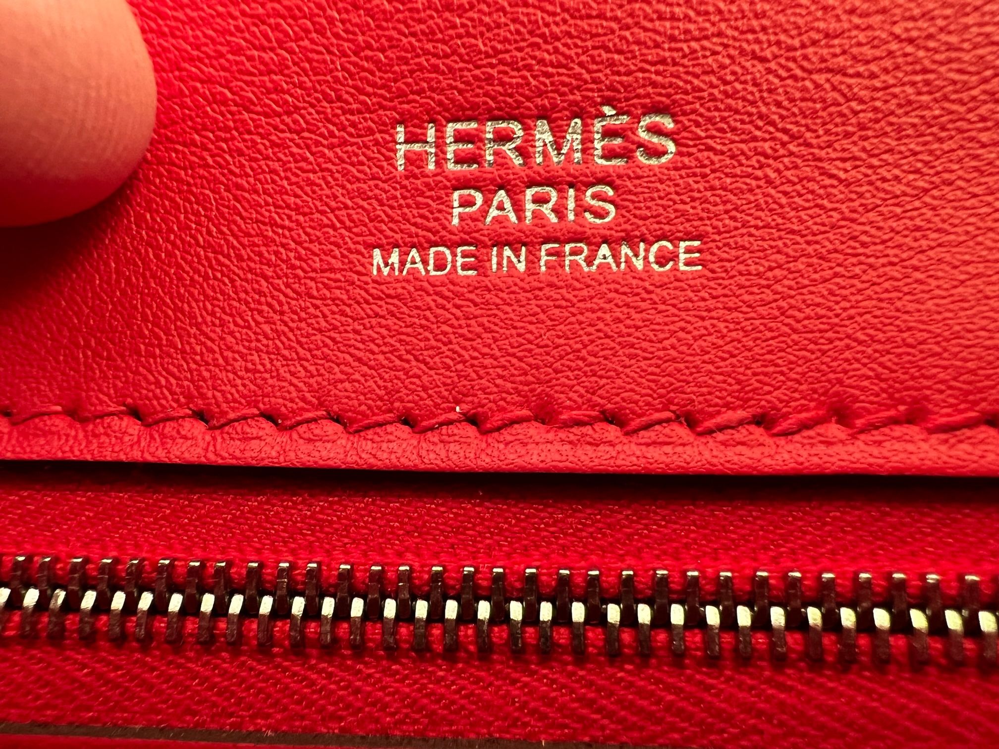 Hermes Rouge de Coeur 24/24 29 PHW red leather