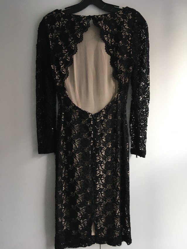 Preowned Alice + Olivia black lace detailed open back dress Size S