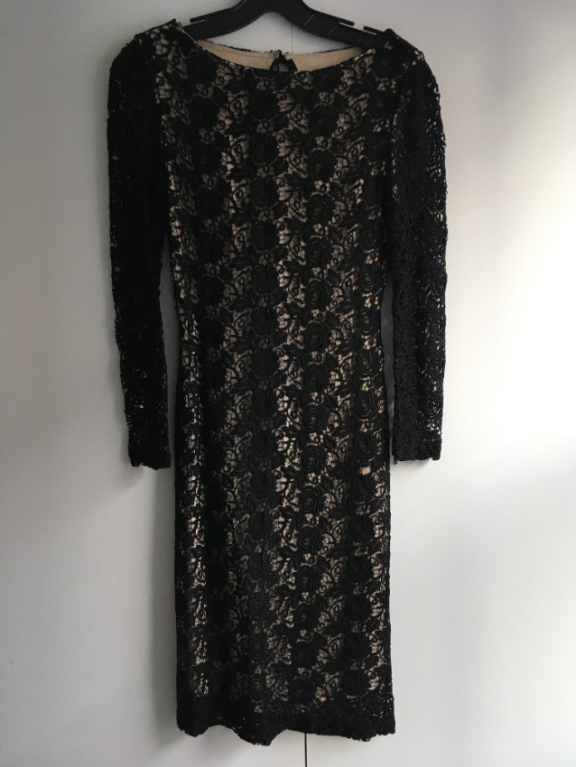 Preowned Alice + Olivia black lace detailed open back dress Size S