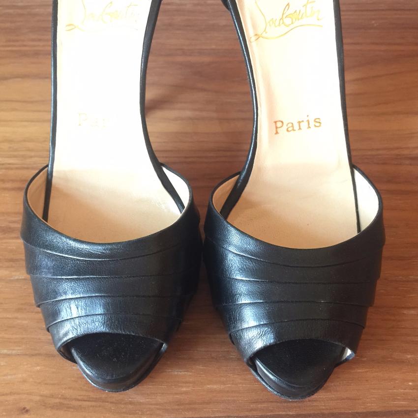 Preowned Christian Louboutin Nappa Leather Armadillo Peep-toe Pumps Heels Size 365 Black