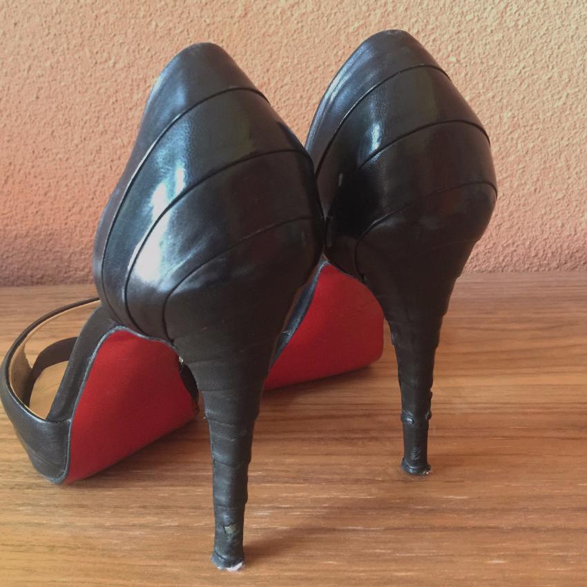 Preowned Christian Louboutin Nappa Leather Armadillo Peep-toe Pumps Heels Size 365 Black