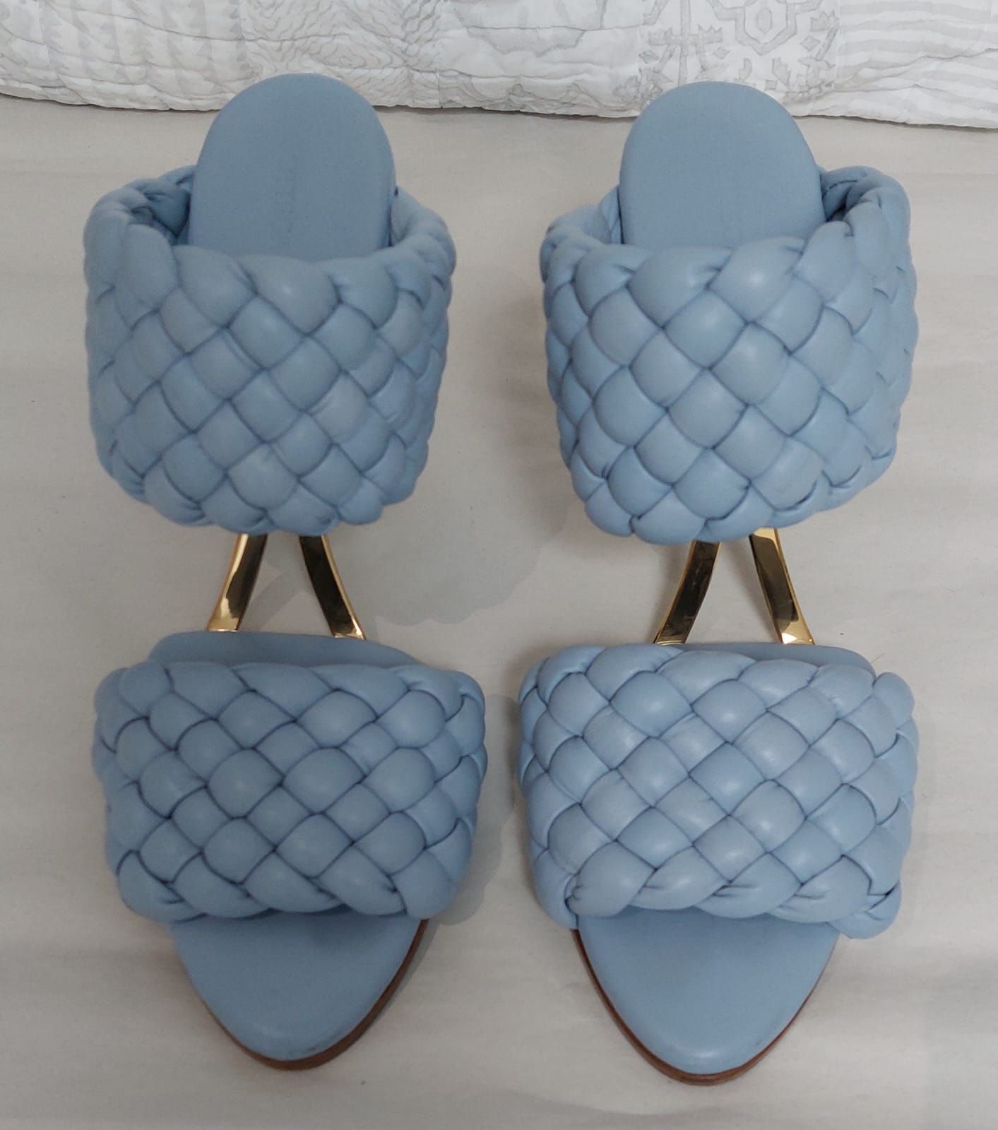 Preowned Bottega Veneta Light Blue Lido Mules Size 38 powder blue leather