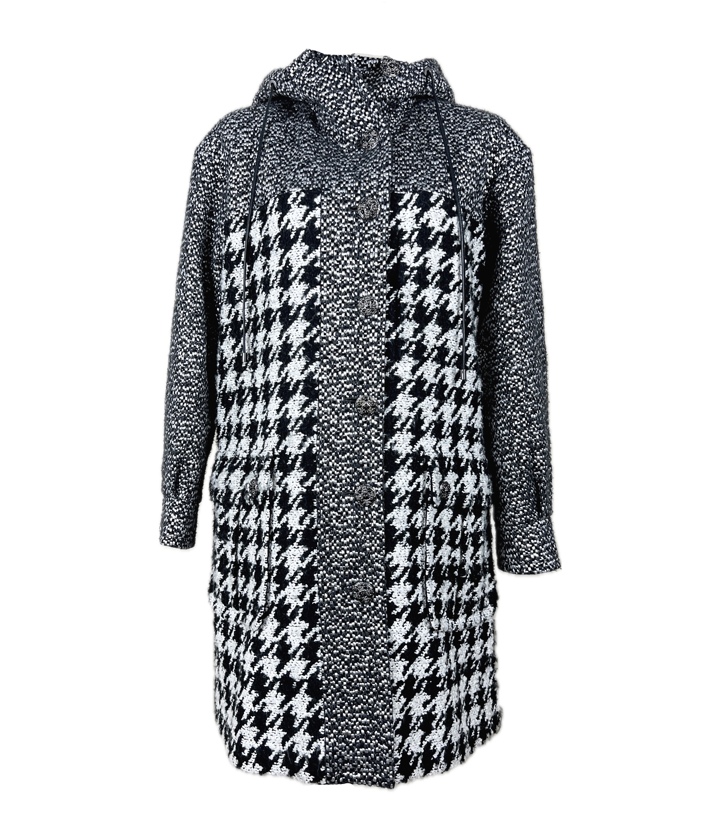 Preowned Chanel Black and White Houndstooth Tweed Coat Size M