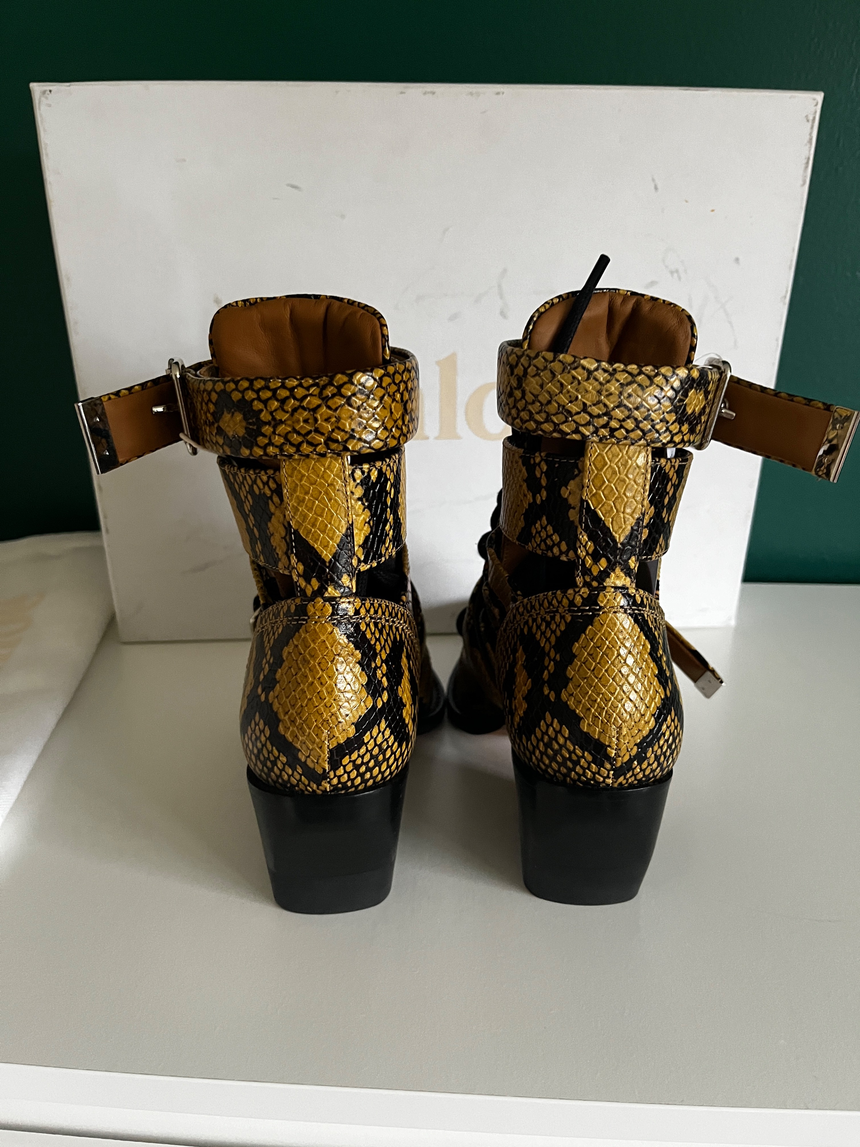 Chloe Yellow Snake Effect Rylee Ankle Boots Size 35 leather