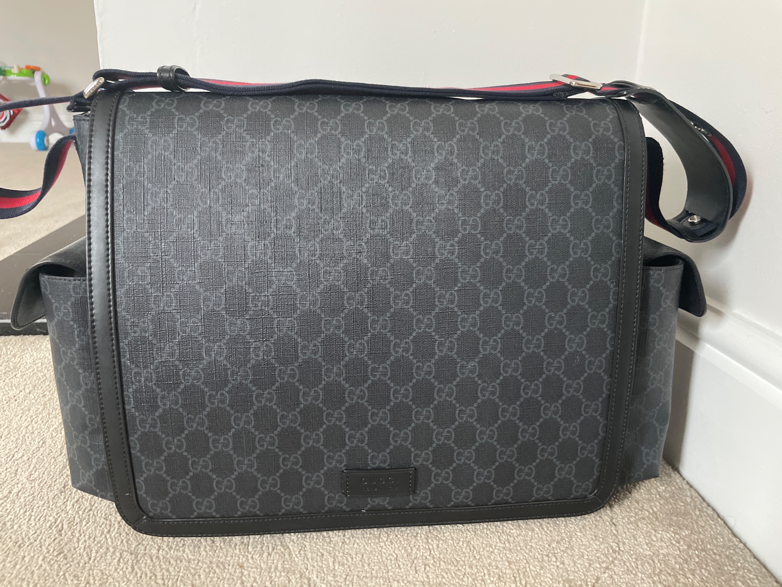 Preowned Gucci Black GG Monogram Canvas Changing Bag black/grey gg supreme canvas/nylon lining